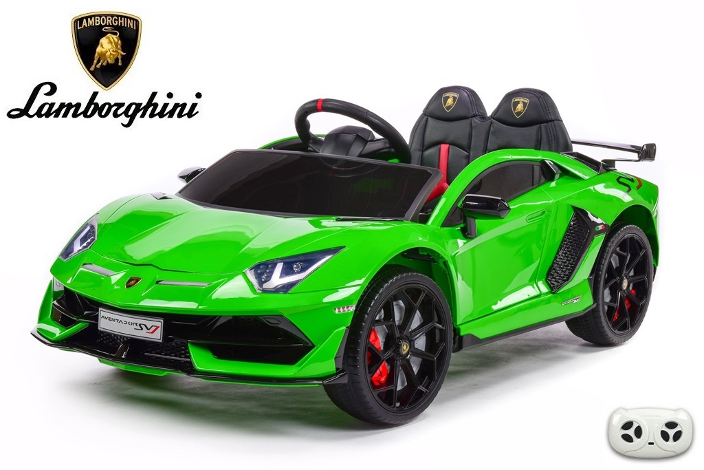Auto Lamborghini Aventador, zelený lak